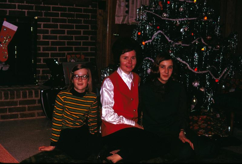 Christmas 1969, 1970, Halloween 1969 3200dpi 064.jpg - Xmas 1970